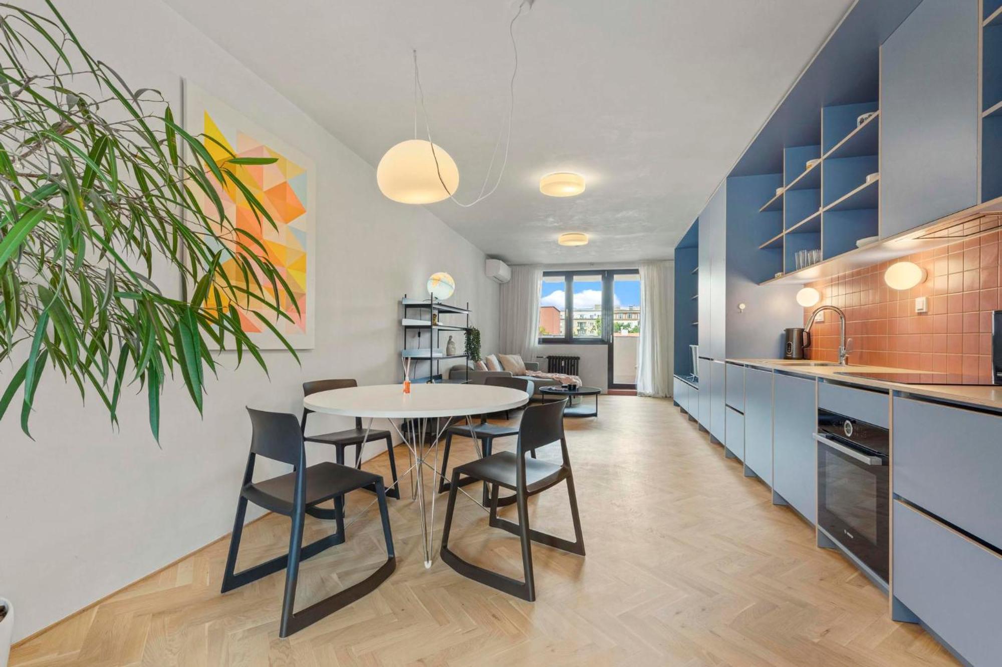 Elegant City Escape - Modern & Central Bratislava Exterior foto